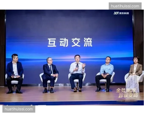 多源信号聚合器打破设备厂商壁垒，赛事集成成本进入下行周期